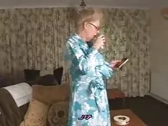Порно фото трансы Бедные одиноким бабушка
