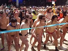 Подсмотренное порно видео Нудистская запускать вуайерист часть 1